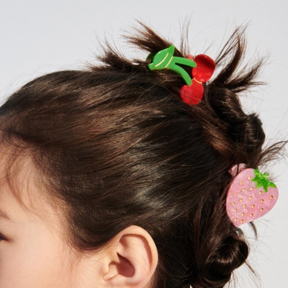 ZARA CHERRY AND STRAWBERRY HAIR CLIPS - Picture 2 of 4